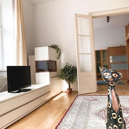 Pension Huber - Apartement Wien 9 Bagian luar foto