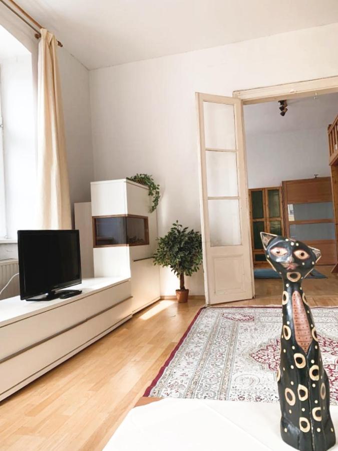 Pension Huber - Apartement Wien 9 Bagian luar foto