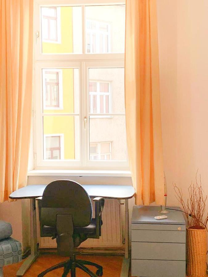 Pension Huber - Apartement Wien 9 Bagian luar foto